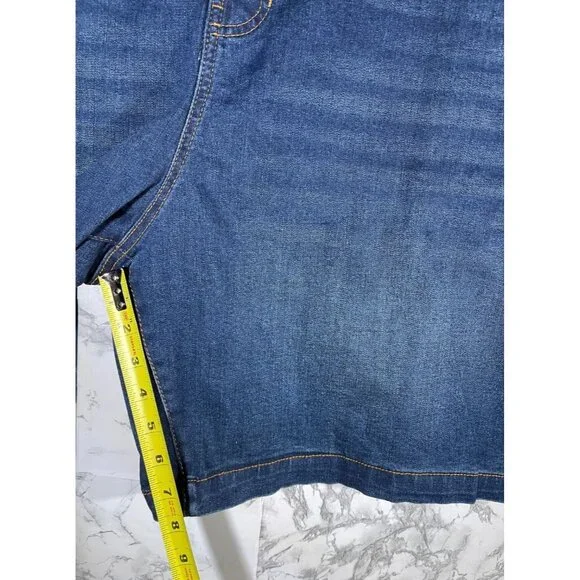NWT Terra & Sky Womens Plus Size Denim Pull On Bermuda Shorts 4X Dark Wash - Picture 5 of 8